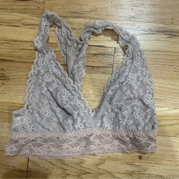 Victoria's Secret Other - Victoria’s Secret Pink Laced Bralette Size Small